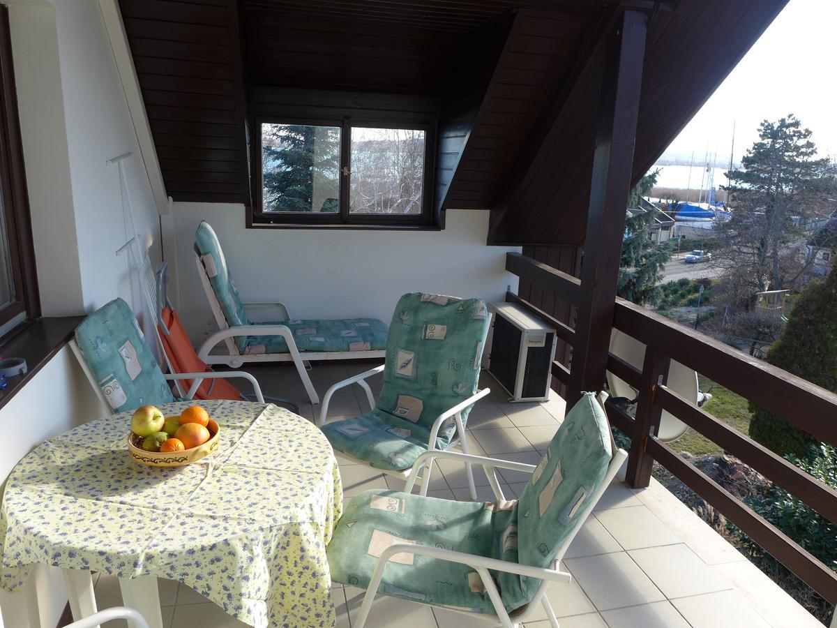 Lakeside Apartment Tihany Exterior photo